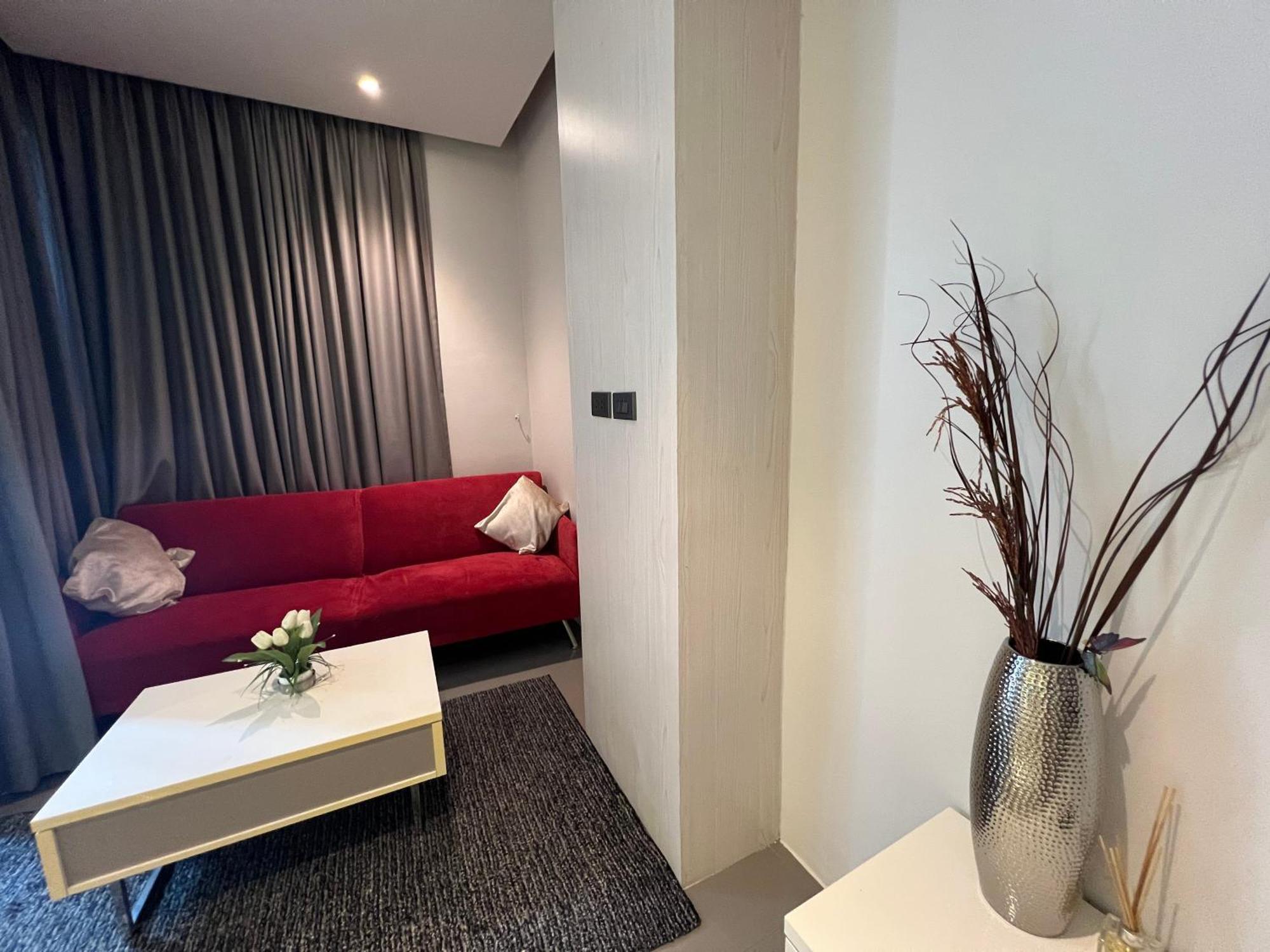 Naiharn Relife By Nataly Apartment Nai Harn Exterior foto
