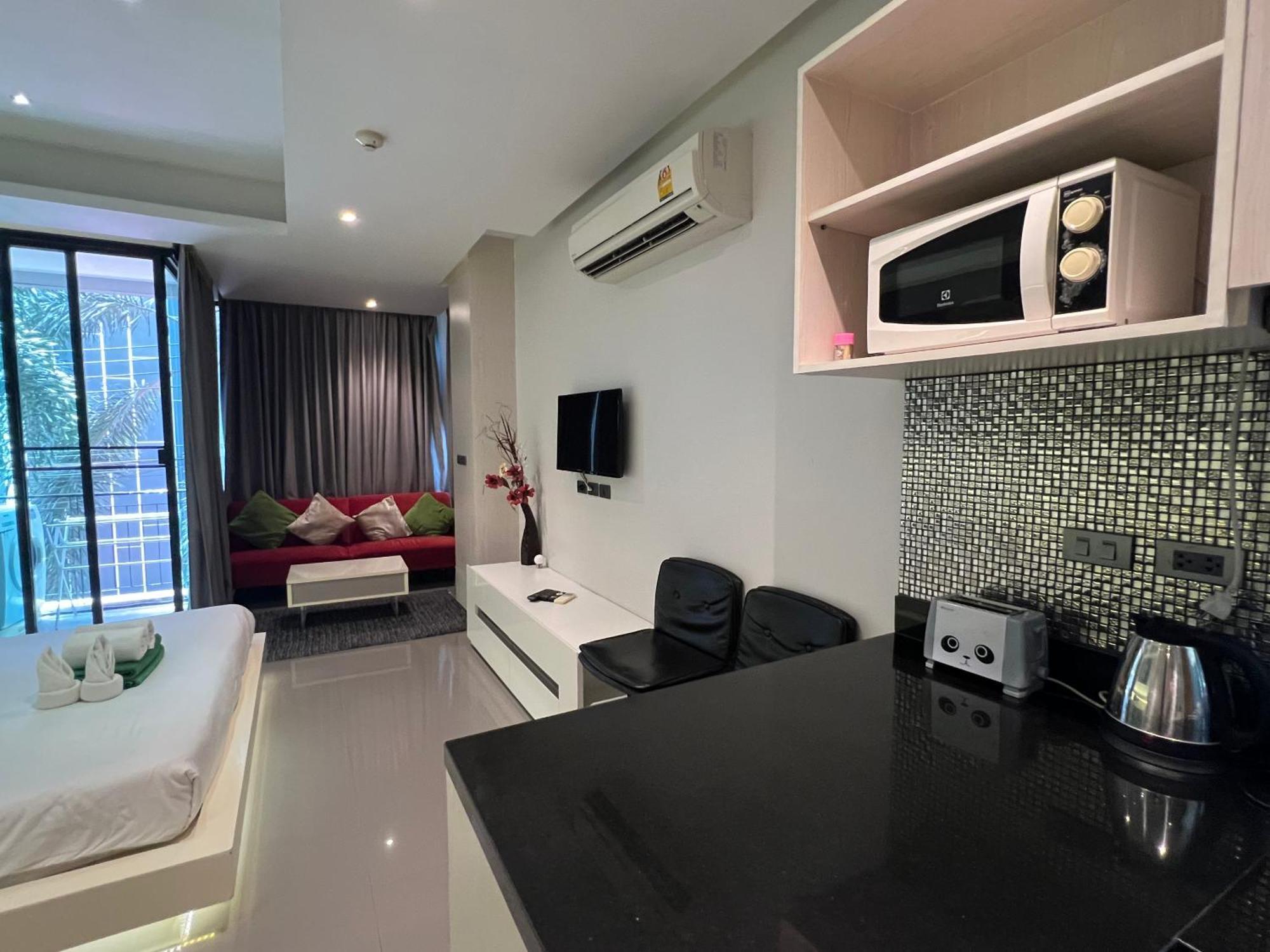 Naiharn Relife By Nataly Apartment Nai Harn Exterior foto